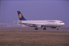 Dia Flugzeug Planespotter Kleinbildformat 24x36mm ungerahmt O99-4-1