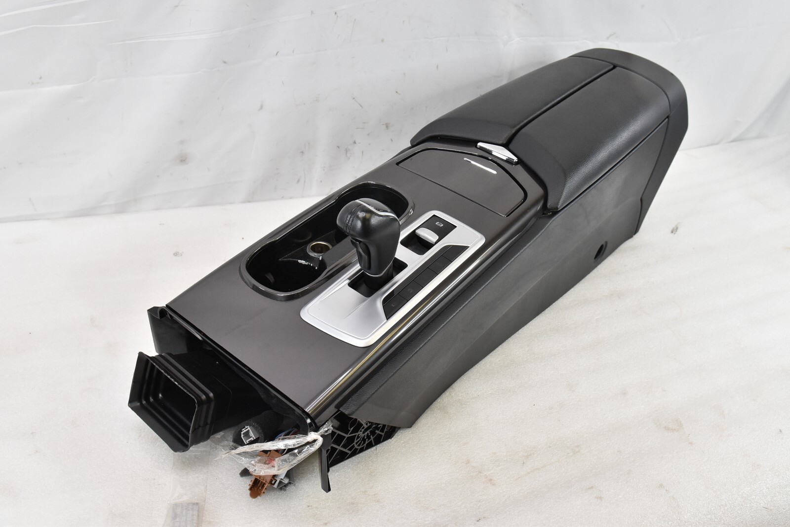 🚀 2014 - 2017 MASERATI GHIBLI M156 CENTER CONSOLE TRIM BEZEL 5207600