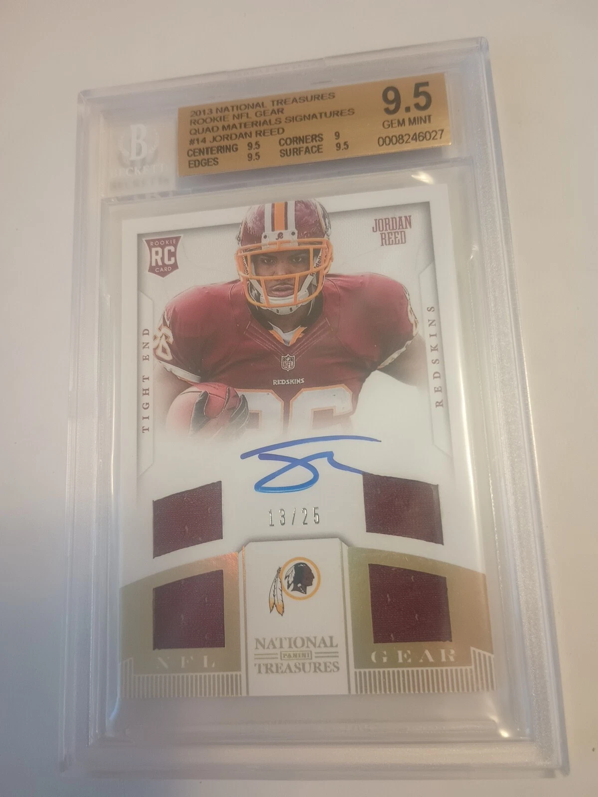 Jordan Reed Panini National Treasures Rookie NFL Gear Dual Materials Signatures #14 Base