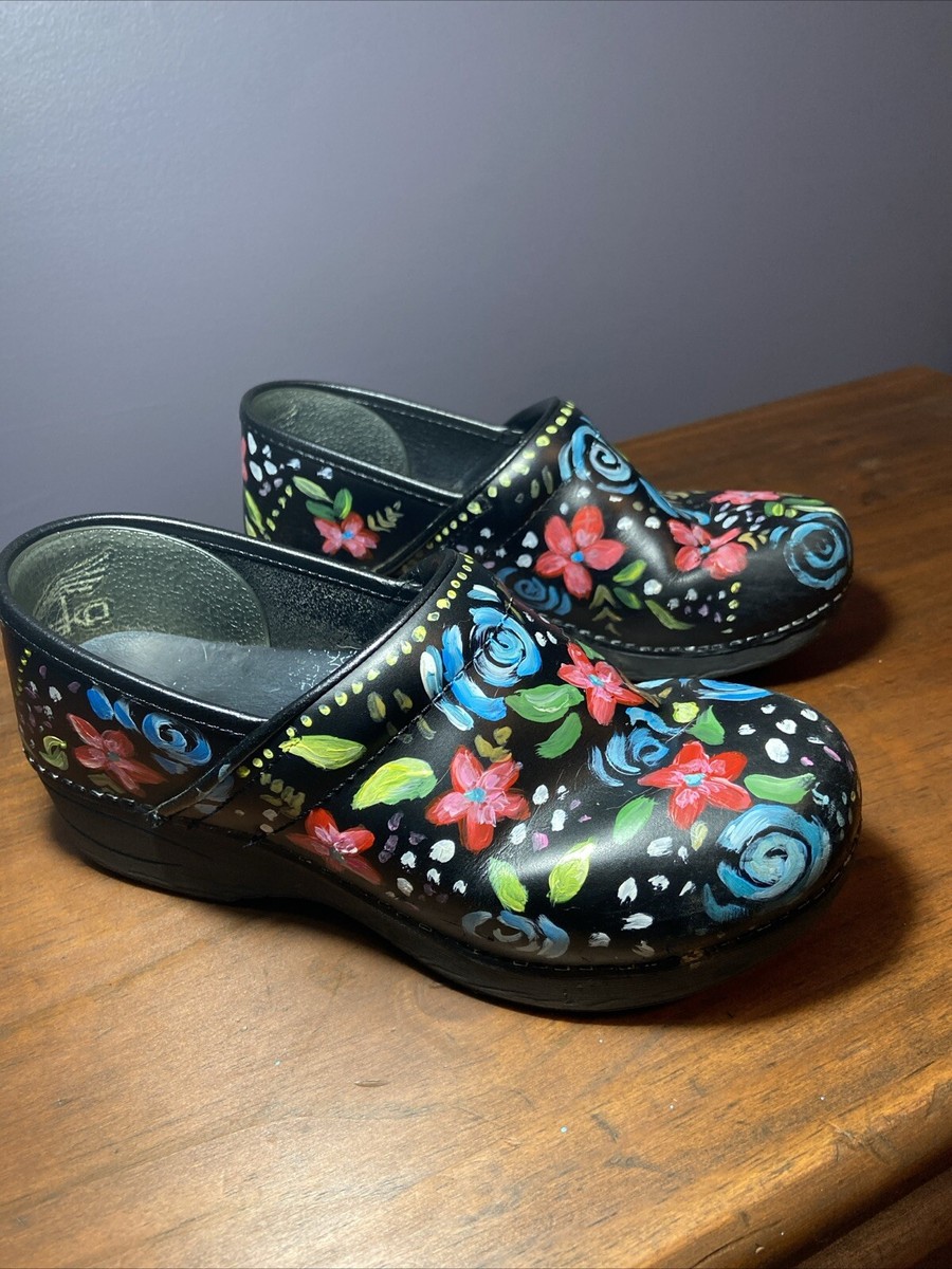 Dansko Limited Edition Black Multicolor Hand Painted Clogs Size 39