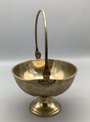Vintage Wingate Brass A. Maleck Co. Footed Basket With Handle - Picture 4 of 11