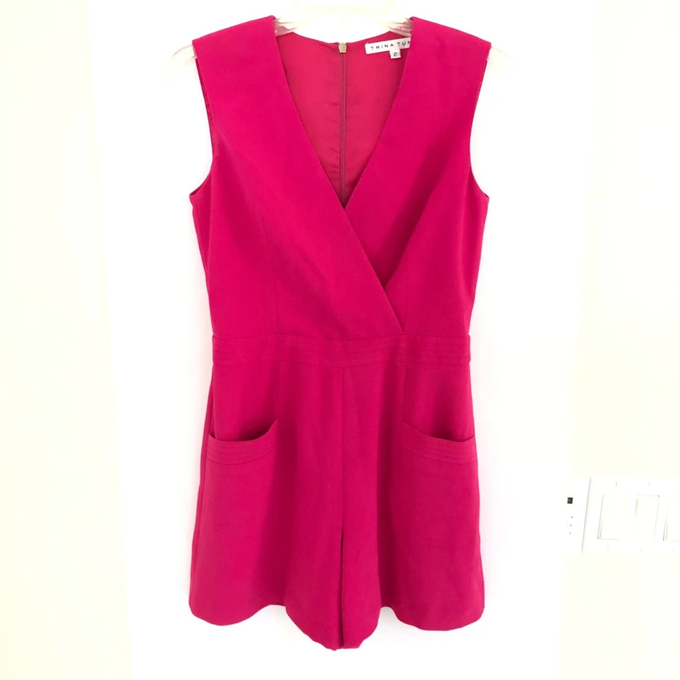 Trina Turk Zoria Mujeres Mameluco Rosa Caliente Talla 2 Sin Mangas Bolsillos Informal Fiesta Foto 3 de 4
