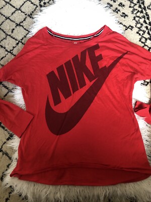 womens red nike outfit