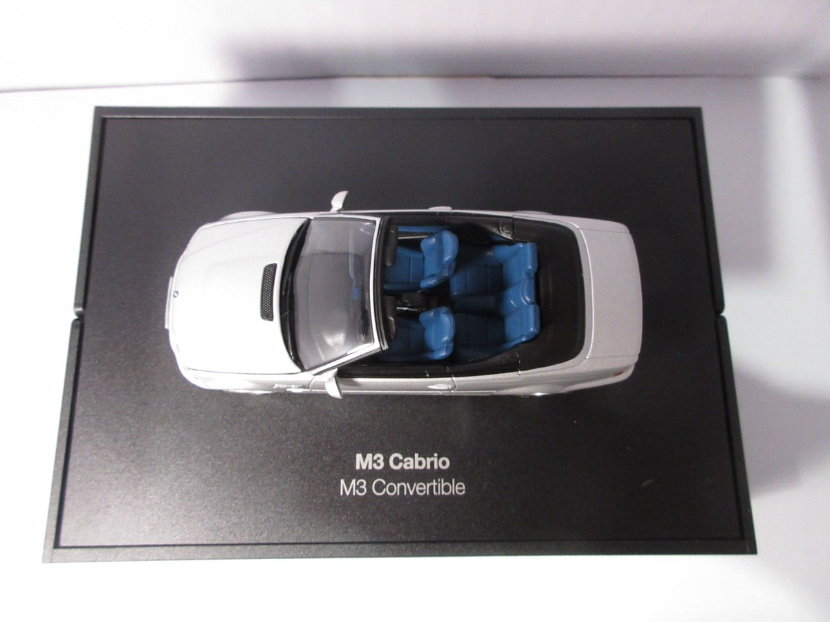 1:43 BMW M3 Cabrio BMW M3 Convertible Silver Die Cast Model