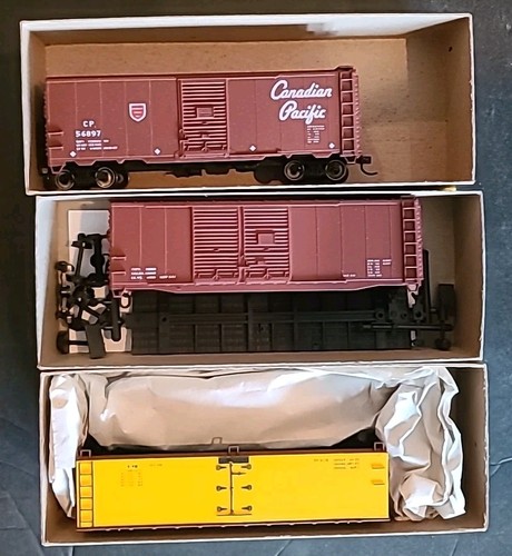 HO Accurail Lote de 3 Kits Frigoríficos de Madera 40' Solo Datos 4895, 3098 y Candian 1529 | Zustand: New