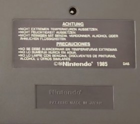 Donkey Kong 3, Jeu Nintendo NES avec sa protection  d'origine, European version