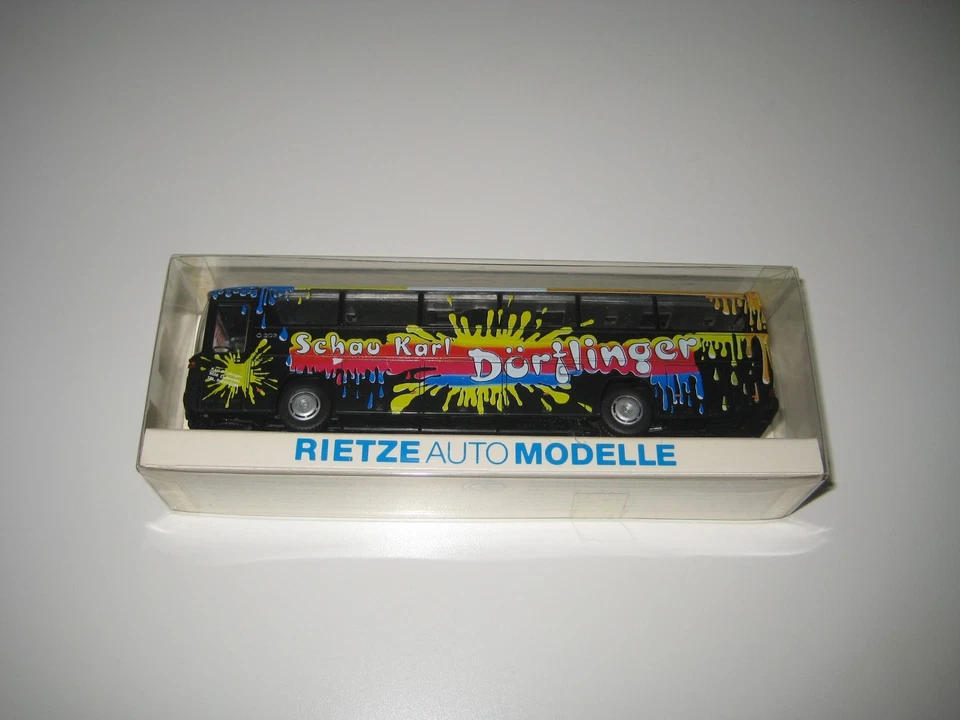 Rietze H0 60188 - Autobús Mercedes-Benz O 303 15 RHD "Dörflinger" - Imagen 2 de 4