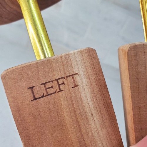 Stratton Zedernfußbaum erhält Schuhform verhindert Faltenbildung absorbiert Geruch Schweiß - Bild 18 von 24