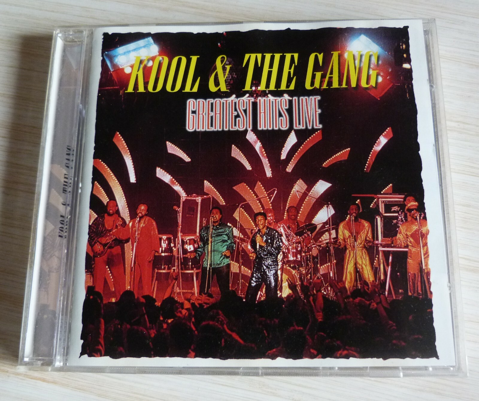 CD ALBUM FUNK GREATEST HITS LIVE KOOL & THE GANG 13 TITRES 1999 COMPILATION