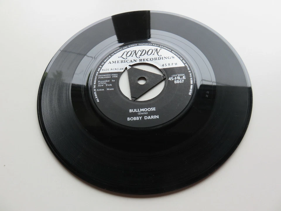BOBBY DARIN ORIGINAL  UK 1958  LONDON  45  DREAM LOVER - Image 4 of 4