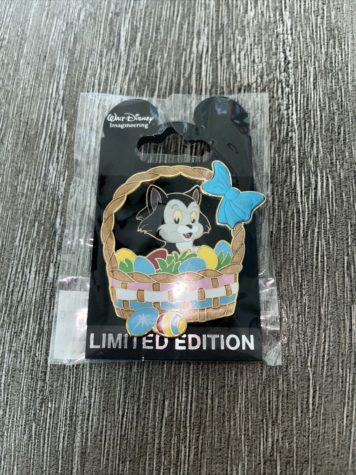 Disney Pin WDI Figaro Pinocchio Easter Basket Eggs LE200 109124 Cat Holiday 2015