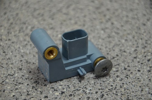 BMW 5er F10 F11 Crashsensor Airbagsensor Sensor 9159314