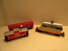 4 Life Like HO Scale Cars Used Toy Trains Texaco Tank Car Swift Box Santa Fe
