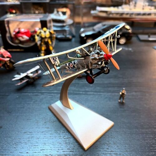 1:72 WWII RAF Bristol Bulldog Biplane Fighter Model Diecast Military Collection - Picture 9 of 11