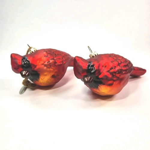 Smith & Hawken Blown Glass Red Cardinal Bird Pair (READ)