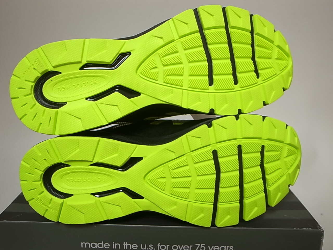 NEW BALANCE M990BY5 990v5 BLACK HI LITE YELLOW MADE IN USA US8.5 / UK8