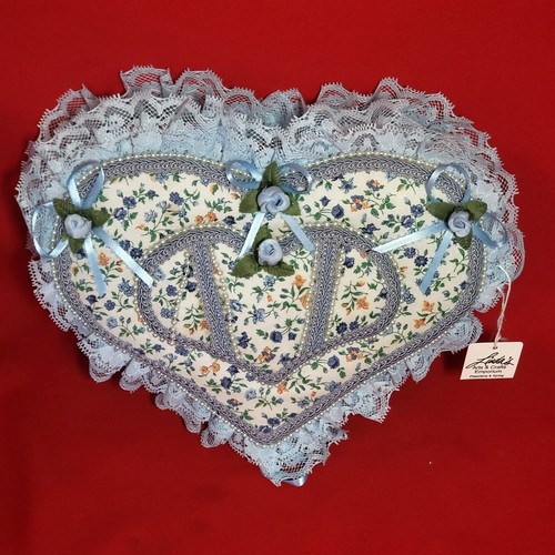 Vintage Fabric Lace Flower Pearls Heart Trinket Box Handmade - Picture 3 of 11