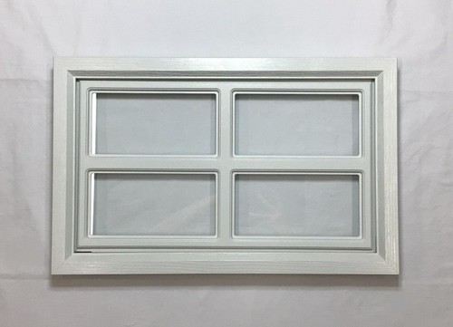 Kit de ventana de puerta de garaje blanco marcos internacionales de vidrio tornillos de rejilla Clopay - Imagen 9 de 13