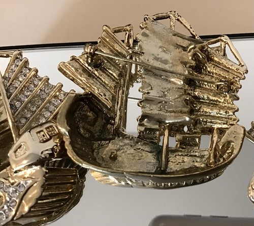 Rhinestone Galleon Sail Ship gold plate, 3D 2.5” STUNNING 3 Available Perfect - Picture 5 of 12