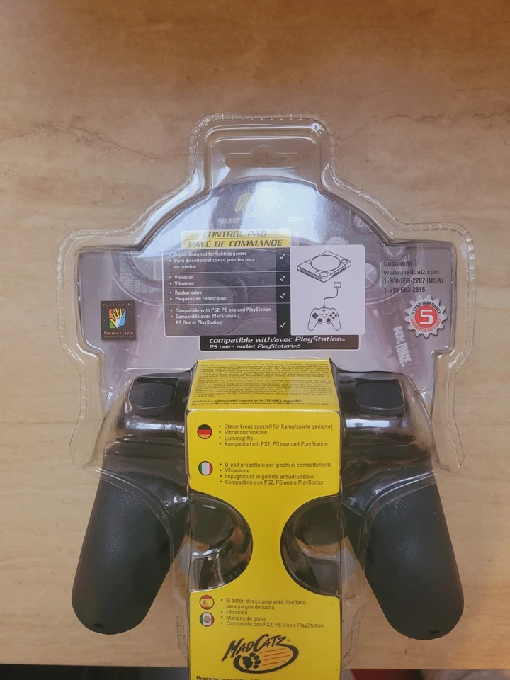 MadCatz Dual Force 8016 Control Pad PS1 PS2 Brand New Sealed - Image 4 of 4