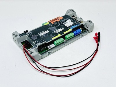 Honeywell MPIP2000E MAXPRO Intrusion Control Panel, 10 Zonen, max 60 Eingänge - NEU!