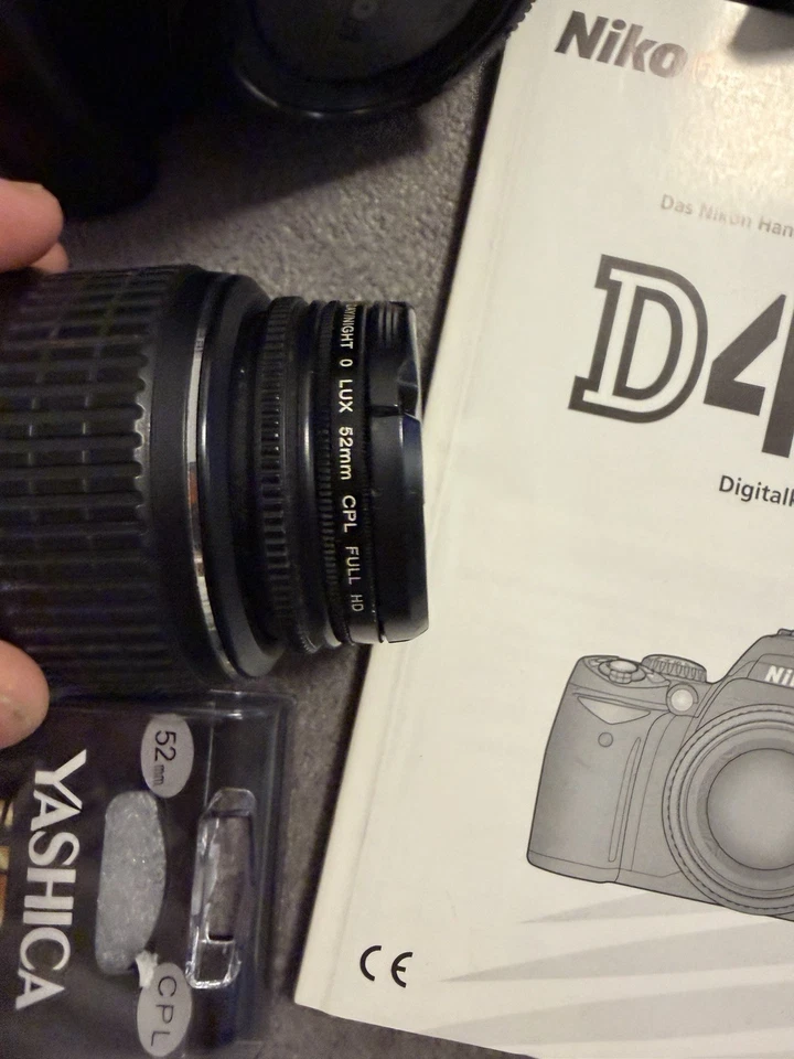 Nikon D40x Spiegelreflexkamera Nikkor Zoom-Objektiv AF-S 18-55mm 1:3,5-5,6 GII - Bild 4 von 4