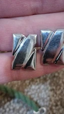 cufflinks