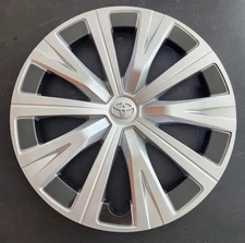 2018-2024 FITS CAMRY 16" HUBCAP WHEELCOVER SILVER & CHARCOAL  61183
