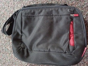 Belkin 14” Padded Laptop case W Strap and Cable Pocket. Black W Red