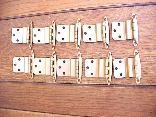 10 cerniere in ottone satinato offset 3/8" per ante armadio nuove - Foto 2 di 8