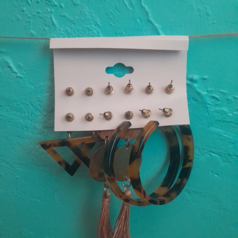 Lote de 6 pares de pendientes nuevos con caparazón de tortuga y más Foto 3 de 4