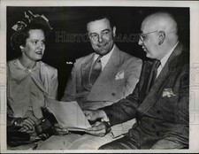 1948 Press Photo Senator Henry Cabot Lodge Jr, Phyllis Otey of Va, Austin Wood