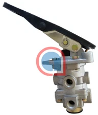 E6 E-6 Foot Brake Control Valve w/Pedal Ref: Mack	20QE3114R, KN22140,170.286171