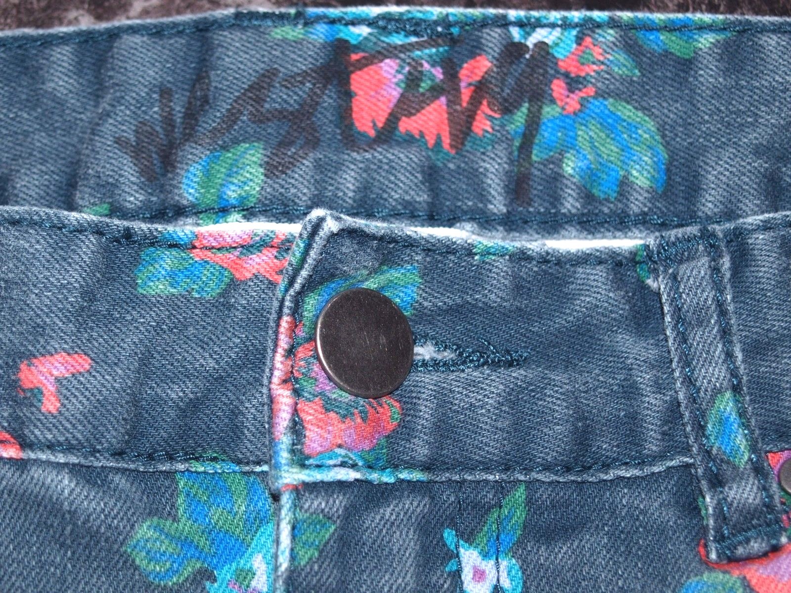 Picture 5 of 7