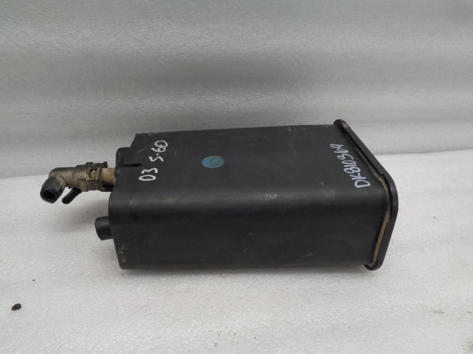 DK810364 2001-2004 VOLVO S60 BOTE DE CARBÓN DE VAPOR DE COMBUSTIBLE (17202237) OEM Foto 4 de 4