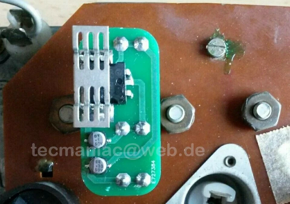 Regulador de tensión, estabilizador de tensión para depósito y temperatura. Opel 3465503 1244702 Foto 3 de 3