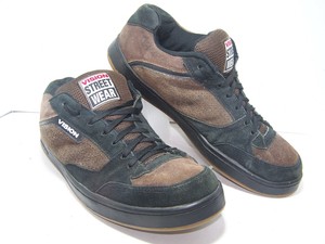 wide skate shoes