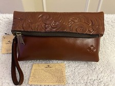  NWT Patricia Nash VALERIE Fold-over Wristlet/Clutch, Leather-Tooled Florence