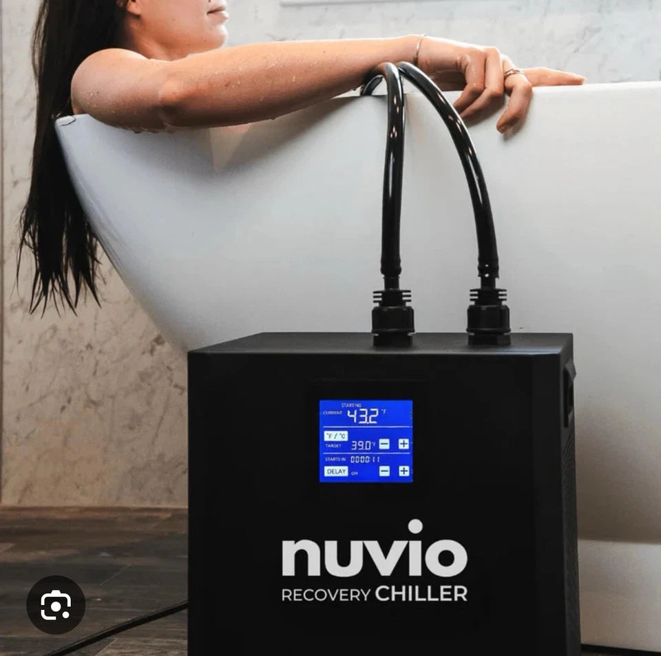 Enfriador de recuperación Nuvio para baño de hielo inmersión en frío Foto 2 de 4