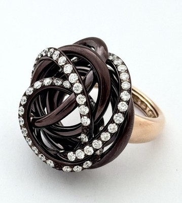 AUTH DE GRISOGONO MATASSA RING 18K GOLD, 1.80 CAR VVS DIAMONDS, RET USD $19,800