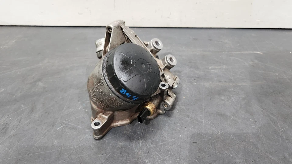 ✅12-16 OEM BMW F22 F30 F32 F36 M235 335 435 N55 Carcasa Filtro Aceite Motor ENFRIADOR Foto 4 de 4