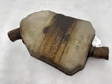 2009 - 2013 Audi A4 2.0l Exhaust Center Muffler Resonator Oem