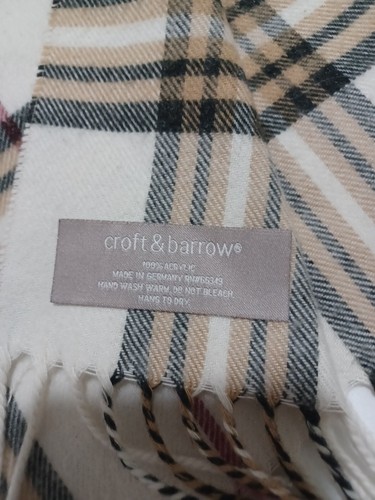 Vintage Croft & Barrow Women’s Artsy Floral/Plaid Fringe Scarfs Made in Germany - Picture 3 of 9