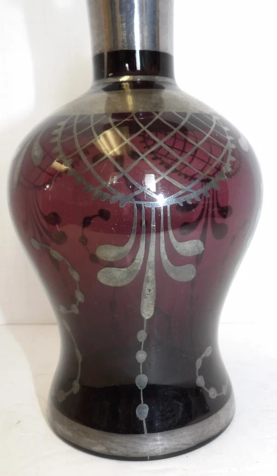 Antigua jarra de vidrio amatista superpuesta de plata Foto 2 de 4