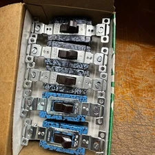 Bryant 4503 Brown COMMERCIAL Toggle Switches 3-Way 120/277v 15A LOT OF 10 ⭐