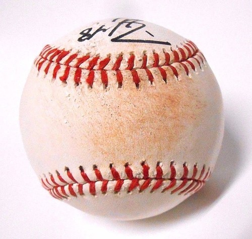 Ryon Healy Auto Autograph Signed Baseball Oakland Athletics A's Game Used Rookie - Picture 6 of 7