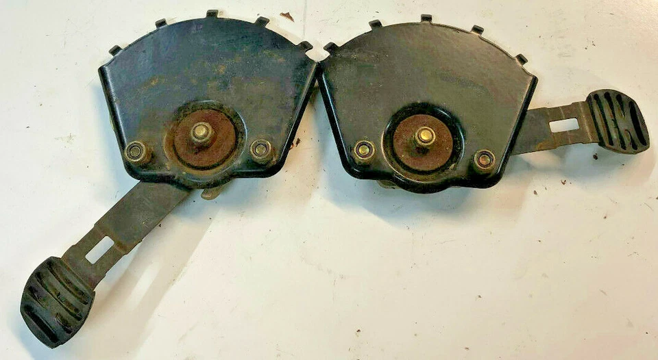 Ajustadores de altura delanteros Toro 20333 105-1808-03 105-1809 137-9128 105-3042 (#46) Foto 2 de 3