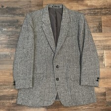 Dunn  Co Harris Tweed Vintage Blazer Mens 44R Gray Herringbone Wool Sport Coat