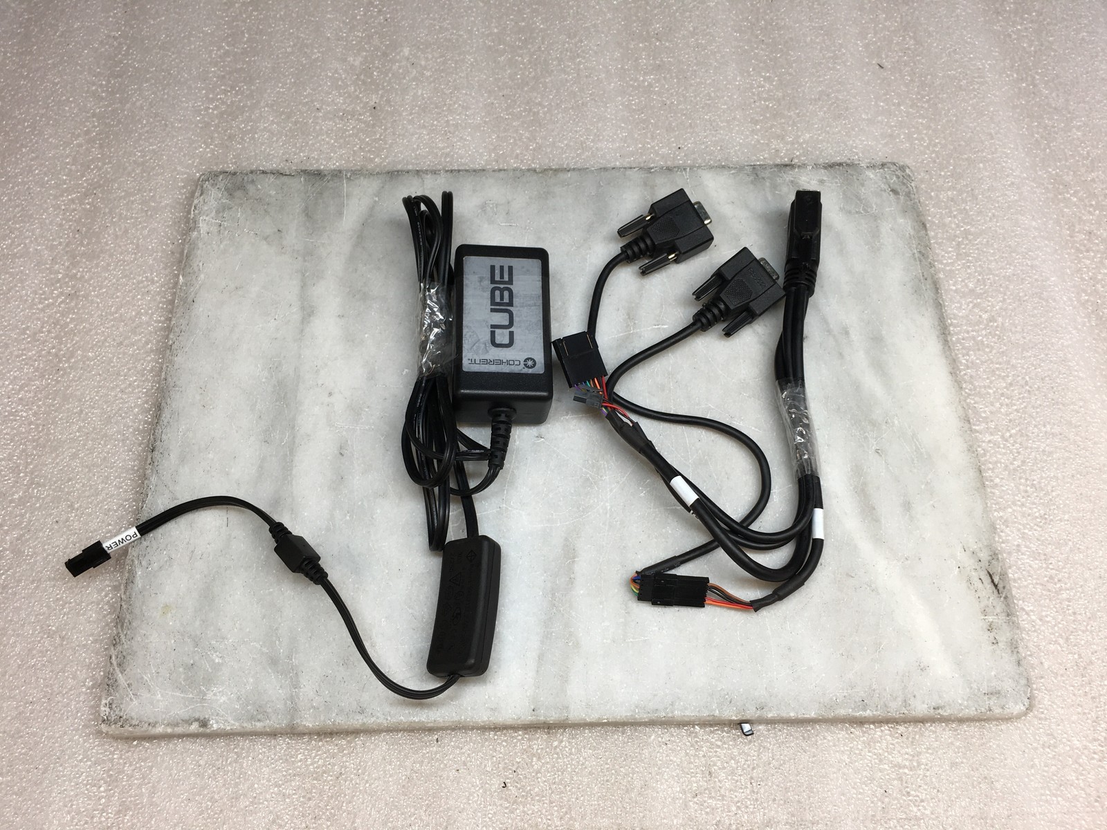 Coherent Cube 1174298 / AB 405nm 50mW Max 160mW mfg 2016 w/ Pwr Supply & Cables