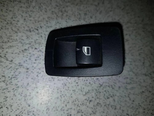 BMW 5 Touring E61 Fensterheber Schalter Vorne rechts 59399001025 33969060